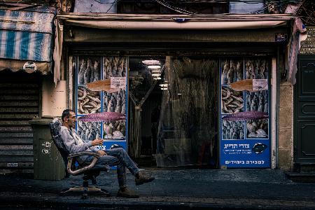 Entspannen Sie sich in der Fischhändlerstraße in Jaffa
