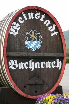 Weinstadt Bacharach von Martina Berg