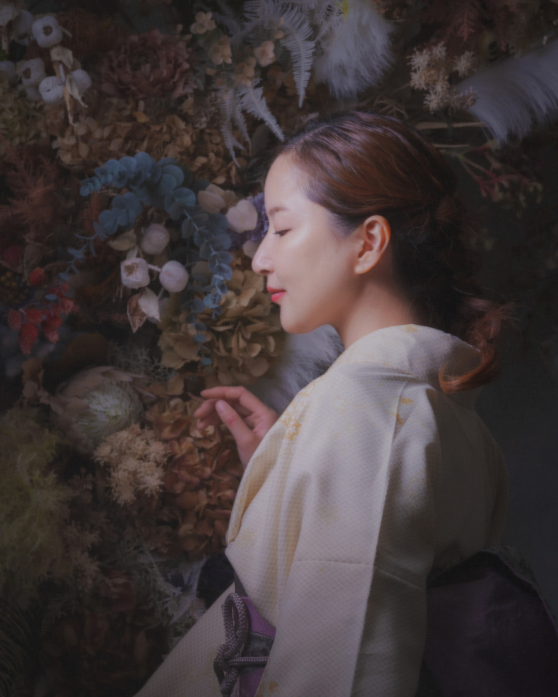 Frau im Kimono von Masayuki Kato