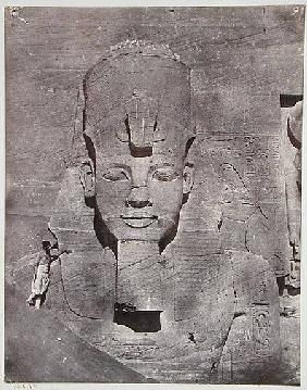 Figure of Ramases II at his tomb in Abu Simbel 1850