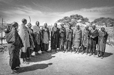Mitglieder des Massai-Dorfes