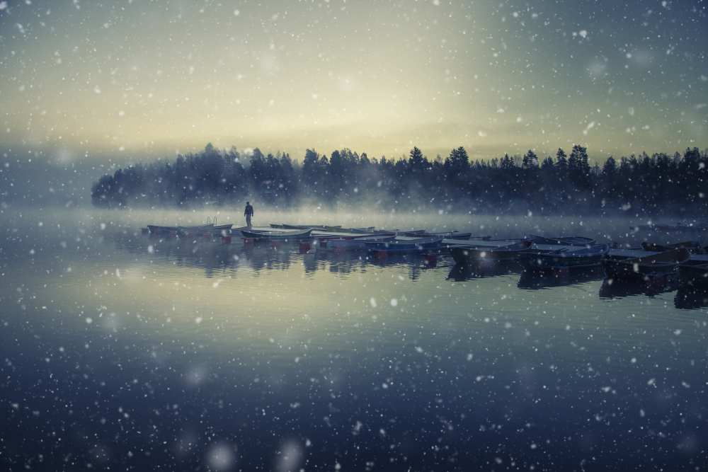 Winter is coming. von Mika Suutari