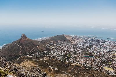 Blick vom Tafelberg auf Kapstadt, Lions Head, Signal Hill 2018