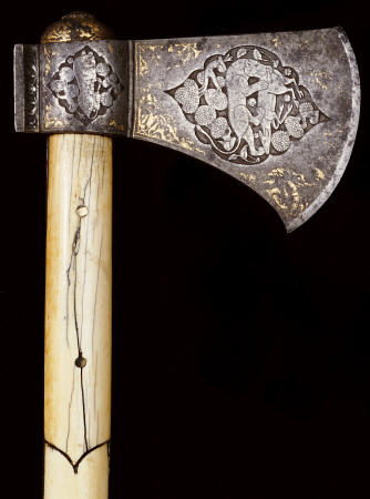 A Fine Persian Engraved And Damascened Steel Axe-Head (Tabarzin) With An Ivory Handle von 