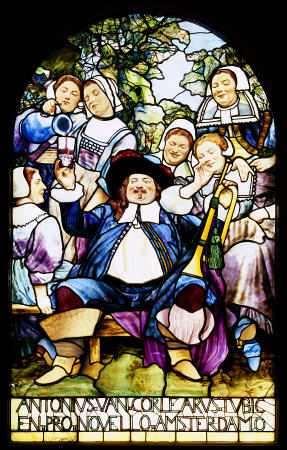 A Fine Stained Glass Historical Portrait Window Commissioned By The Colonial Club Designed By Howard von 