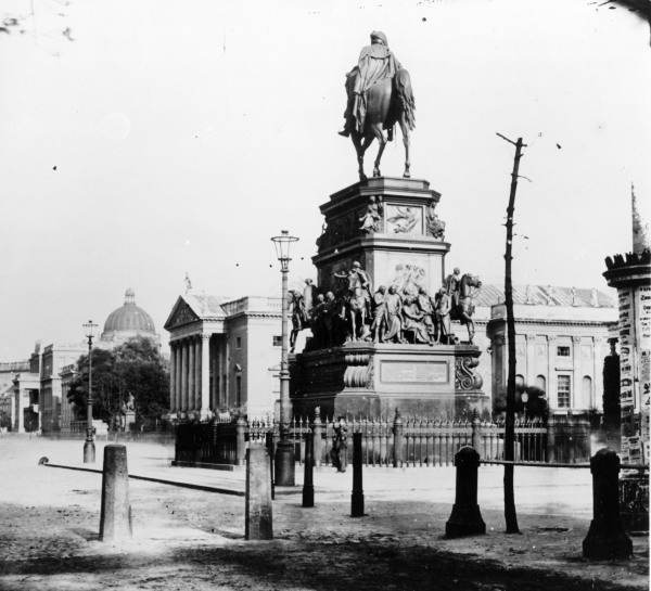 Ansicht Denkmal Friedrich d.Großen/Levy von 