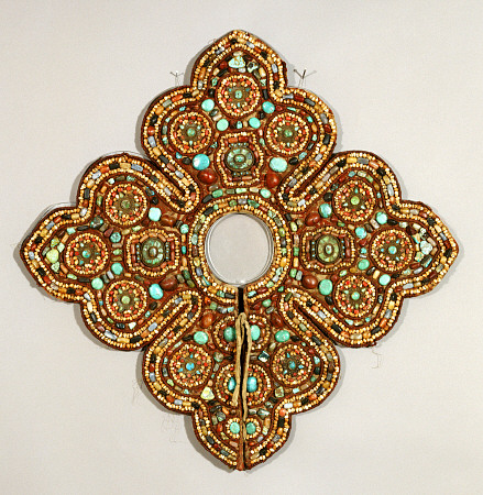 A Rare Tibetan Textile Collar Decorated With Semi-Precious Stones von 