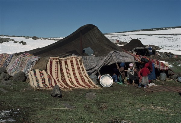 Berber Camp in Atlas (photo)  von 