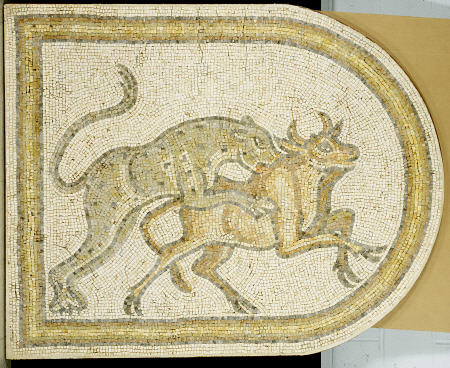 Byzantine Marble Mosaic Panel Depicting A Leopard Attacking A Bull von 