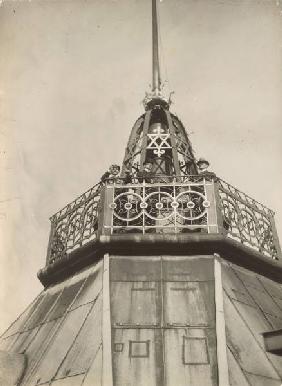 Besucher auf Turmspitze Rotes Rathaus