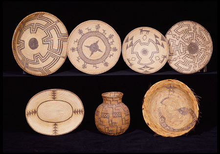 Four Apache Coiled Trays, A Chemehuevi Polychrome Coiled Tray, An Apache Polychrome Coiled Jar, Olla von 