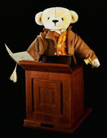 James, A Merrythought Bear Modelled On Auctioneer, James Christie von 