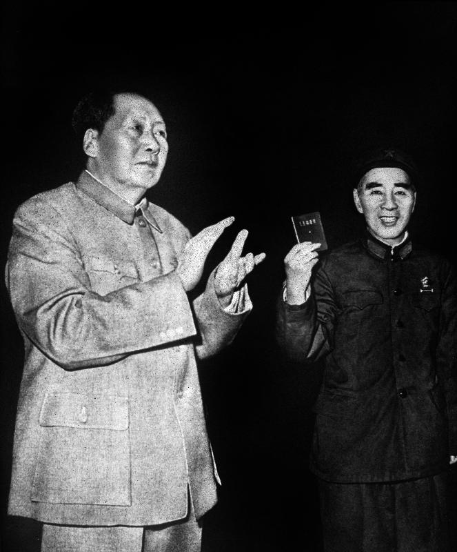 Mao Tse Toung and Lin Piao von 