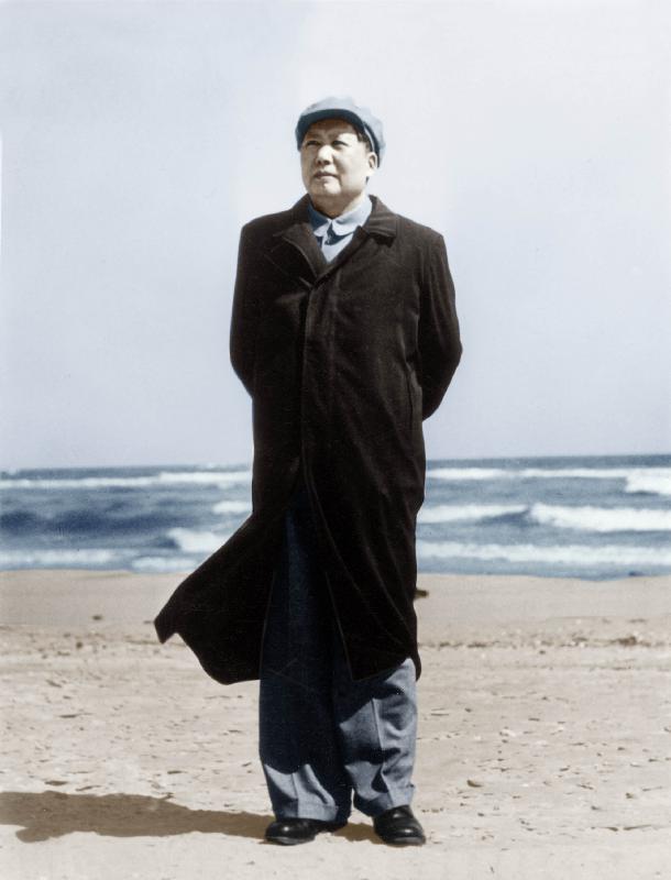 Mao Zedong on A Beach von 
