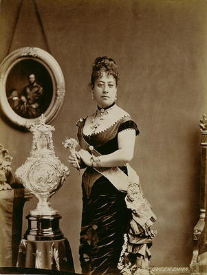 Queen Emma (1836-85) (sepia photograph) von 