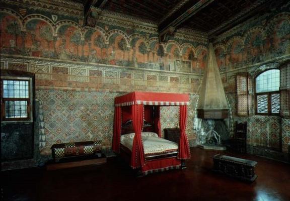 Room of the Castellana di Vergi showing the frescoed walls and frieze depicting a medieval French ro von 