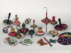Spinning tops, humming tops and optical tops, 1890-1950 19th