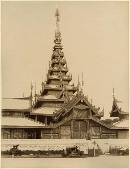 The Myei-nan or Main Audience Hall in the palace of Mandalay, Burma, late 19th century von 