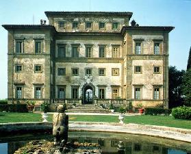 View of the exterior, garden facade, designed by Gian Lorenzo Bernini (1598-1680) (photo)