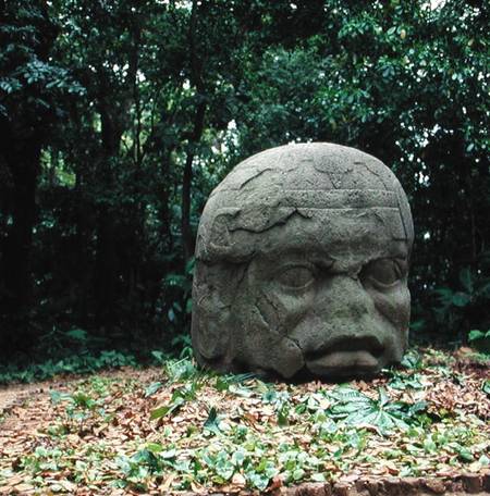 Colossal Head 26, Pre-Classic Period von Olmec
