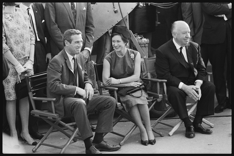 Paul Newman, Princess Margaret and Alfred Hitchcock on the set of Torn Curtain von Orlando Suero