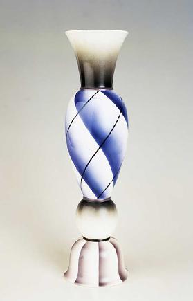 Vase, hergestellt von Keramos V. H. Austria, 1923-1924 1923