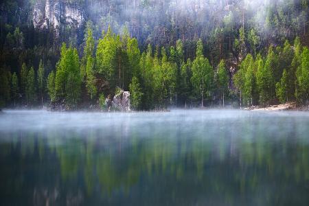 Magischer Morgensee