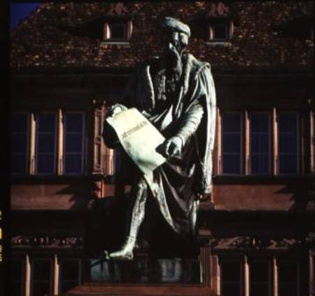 Statue of Johannes Gutenberg (c.1400-66) von Pierre Jean David d'Angers