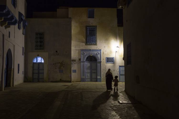 A quiet evening in Kairouan von Rolando Paoletti