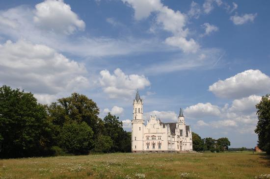 Schloss Kartlow steht zum Verkauf von Stefan Sauer