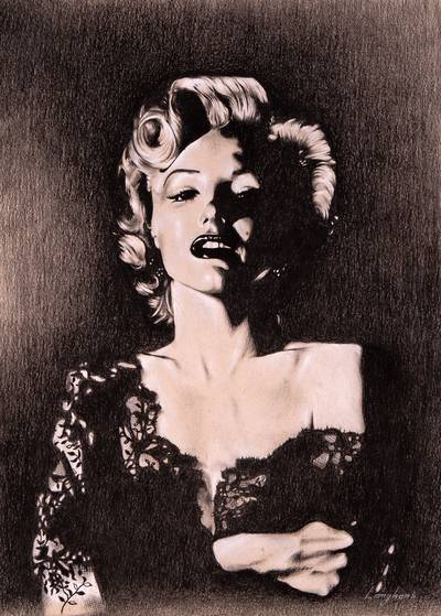 Marilyn Monroe im Abendkleid 2016