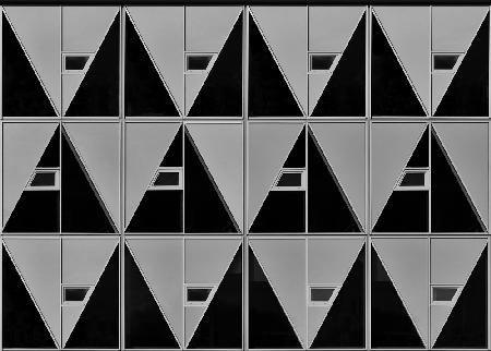 Schwarze und graue Dreiecke