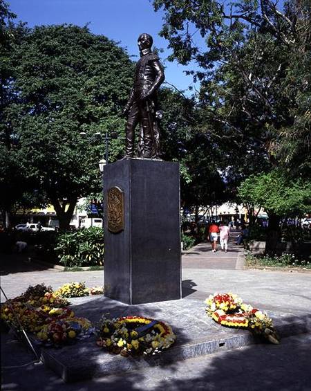 Monument to Simon Bolivar in the Plaza Bolivar (photo) von Venezuelan School