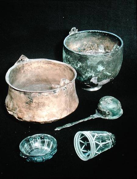 Selection of funerary goods including two cauldrons, from Sweden von Viking