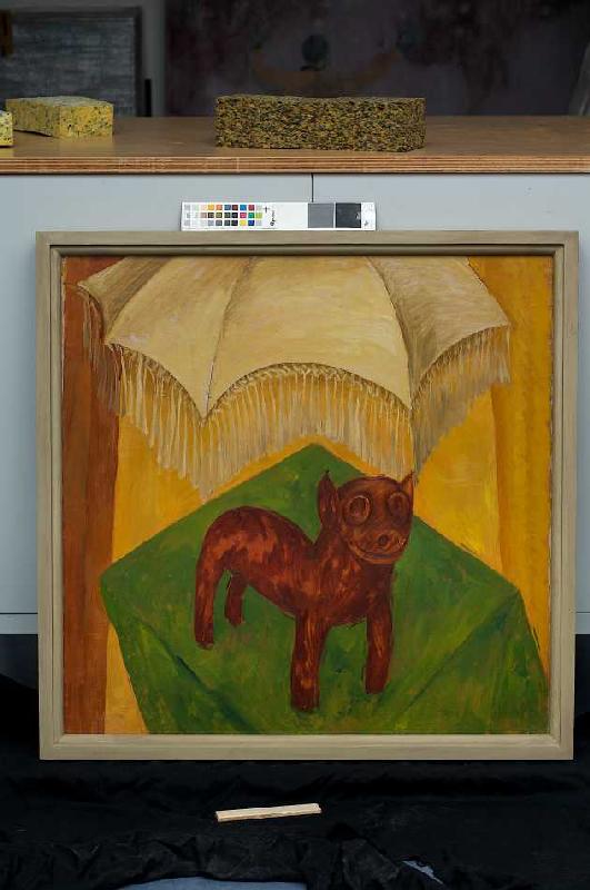 Hund mit Schirm von Walter Ophey