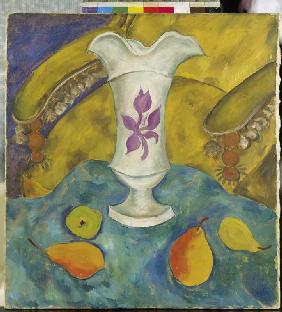 Stillleben mit weißer Vase und Früchten Um 1924