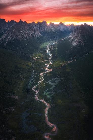 Ein Fluss führte zu den Heiligen Bergen